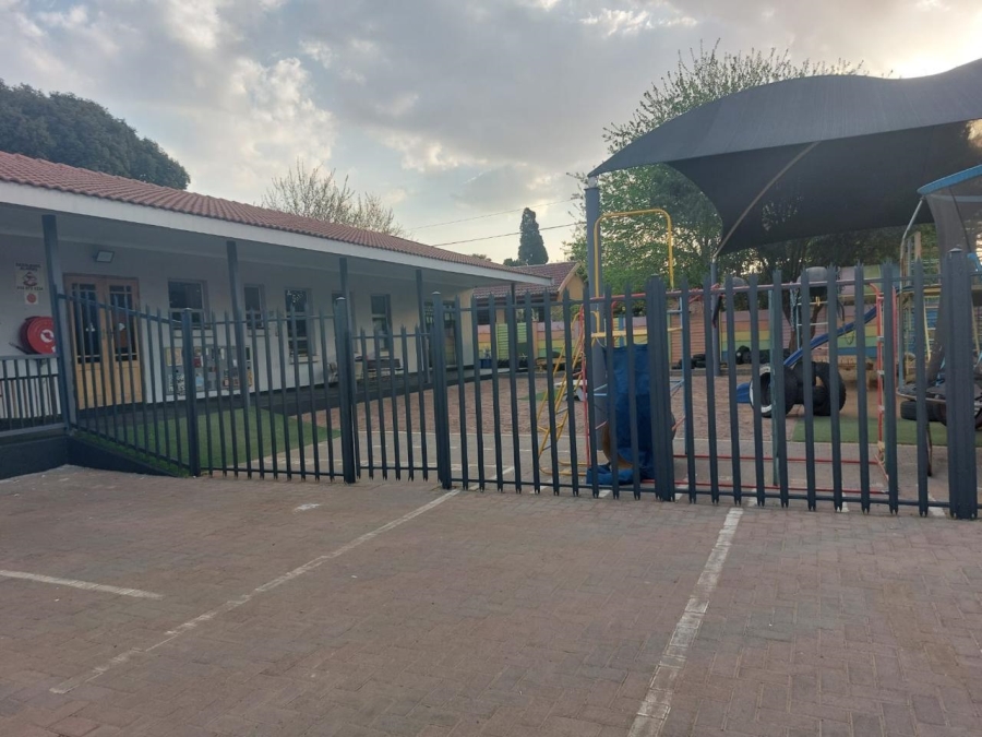 To Let Commercial Property for Rent in Vaalpark Free State